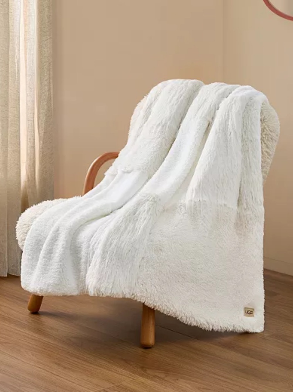 New UGG Corben Textured Throw in Snow
